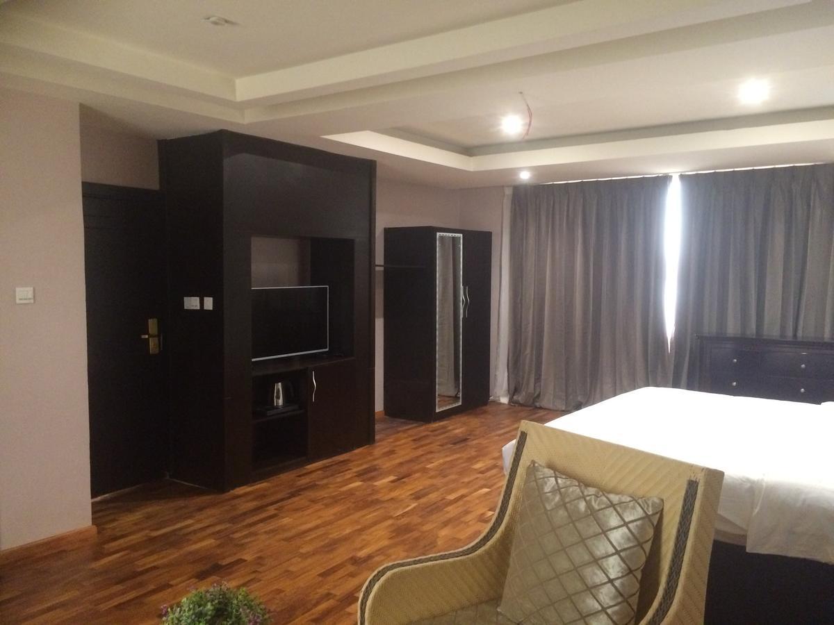 Tivoli Hotel Seafront Ikoyi Aliayabiagba Eksteriør billede