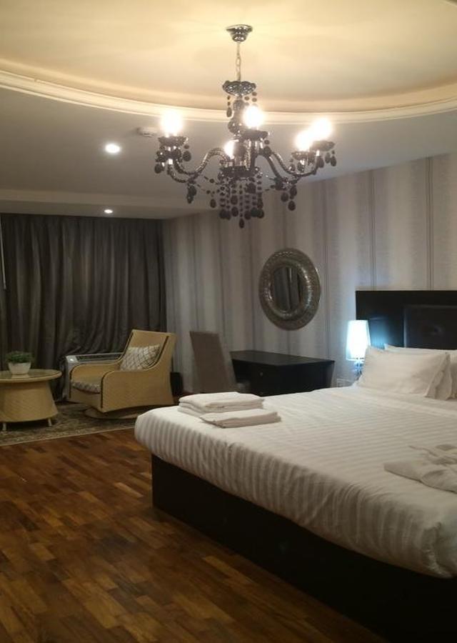 Tivoli Hotel Seafront Ikoyi Aliayabiagba Eksteriør billede