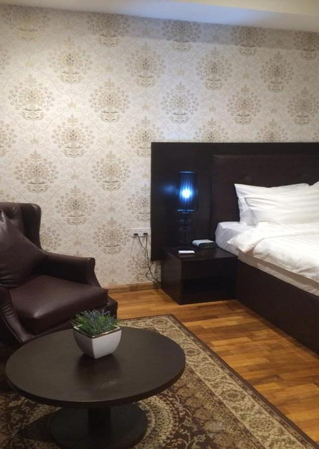 Tivoli Hotel Seafront Ikoyi Aliayabiagba Eksteriør billede