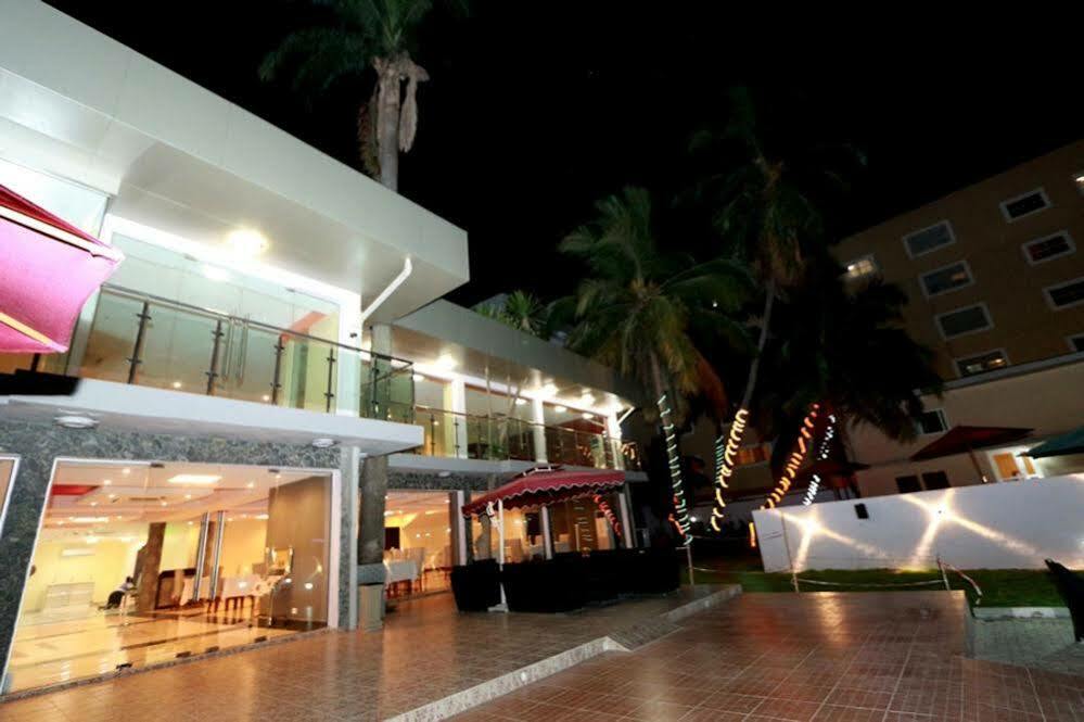 Tivoli Hotel Seafront Ikoyi Aliayabiagba Eksteriør billede