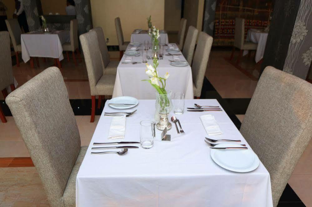 Tivoli Hotel Seafront Ikoyi Aliayabiagba Eksteriør billede