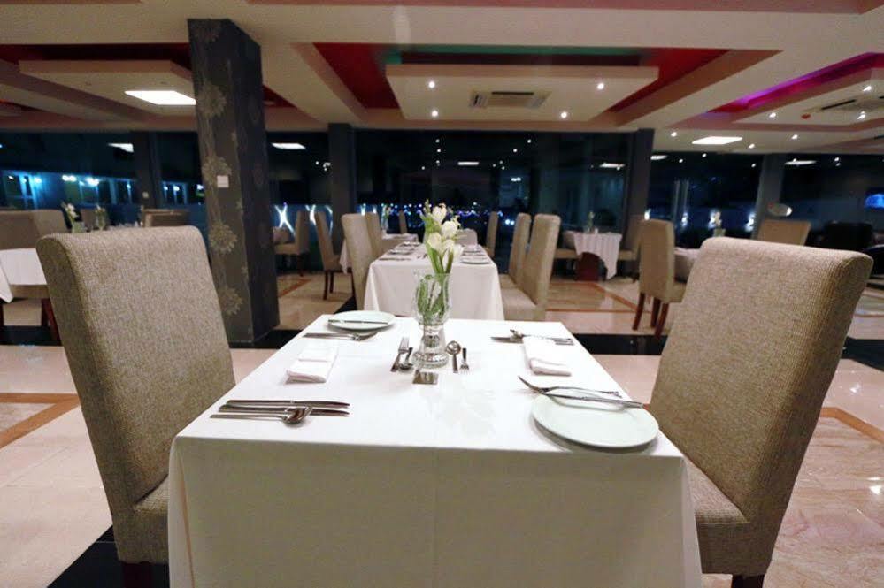 Tivoli Hotel Seafront Ikoyi Aliayabiagba Eksteriør billede