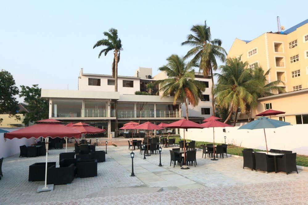 Tivoli Hotel Seafront Ikoyi Aliayabiagba Eksteriør billede